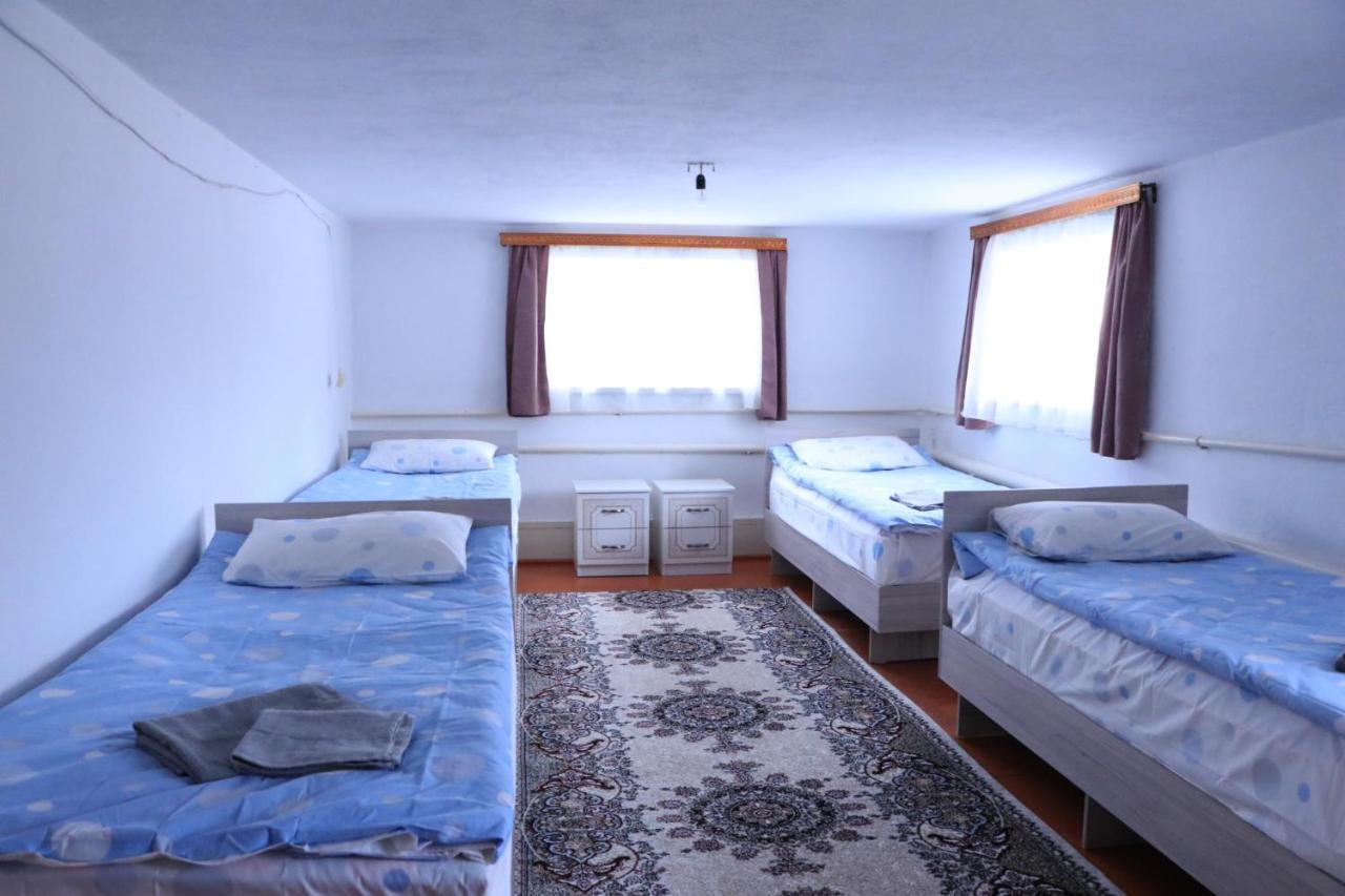 Guest House Baiel Bokonbayevo Exterior foto